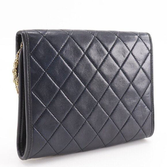 CHANEL Black Lambskin Leather Pochette Shoulder Bag - Picture 3 of 16